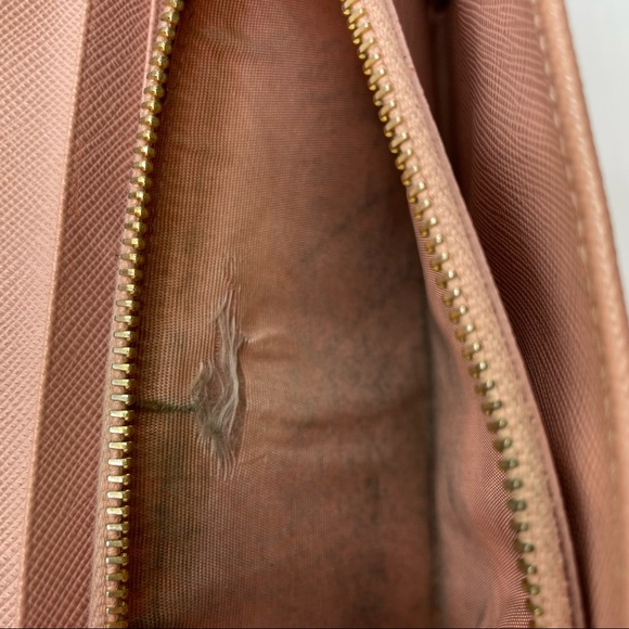 Prada Saffiano Bow Wallet on Chain - Picture 7 of 15